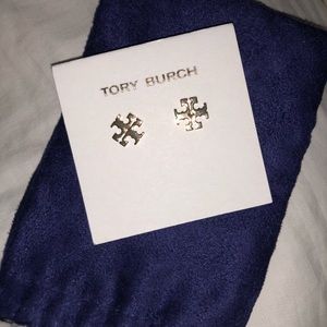 🚫SOLD🚫 Tory Burch Logo Stud Earrings